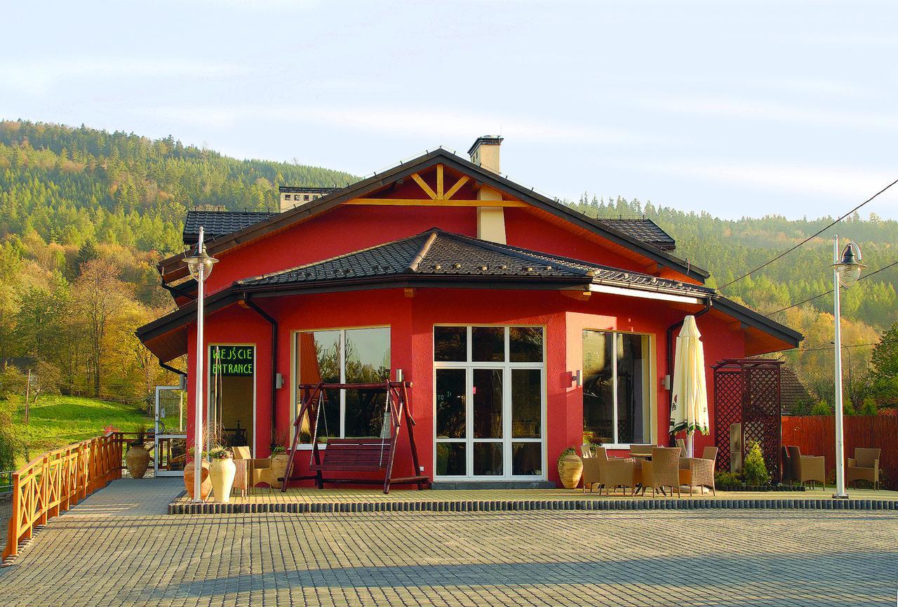Hotel Krak Мысленице Экстерьер фото